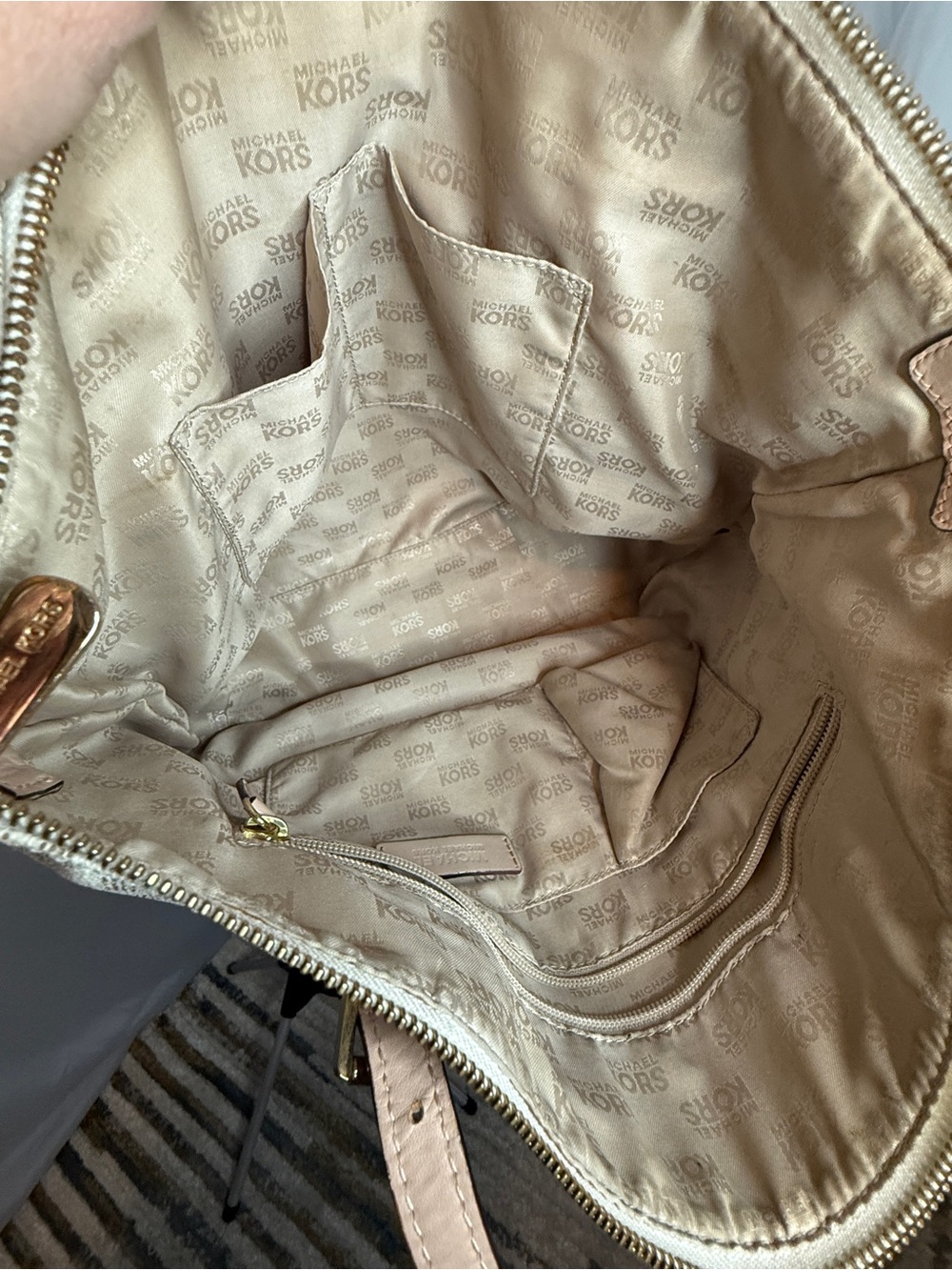 Michael Kors Tote - Picture 6 of 8